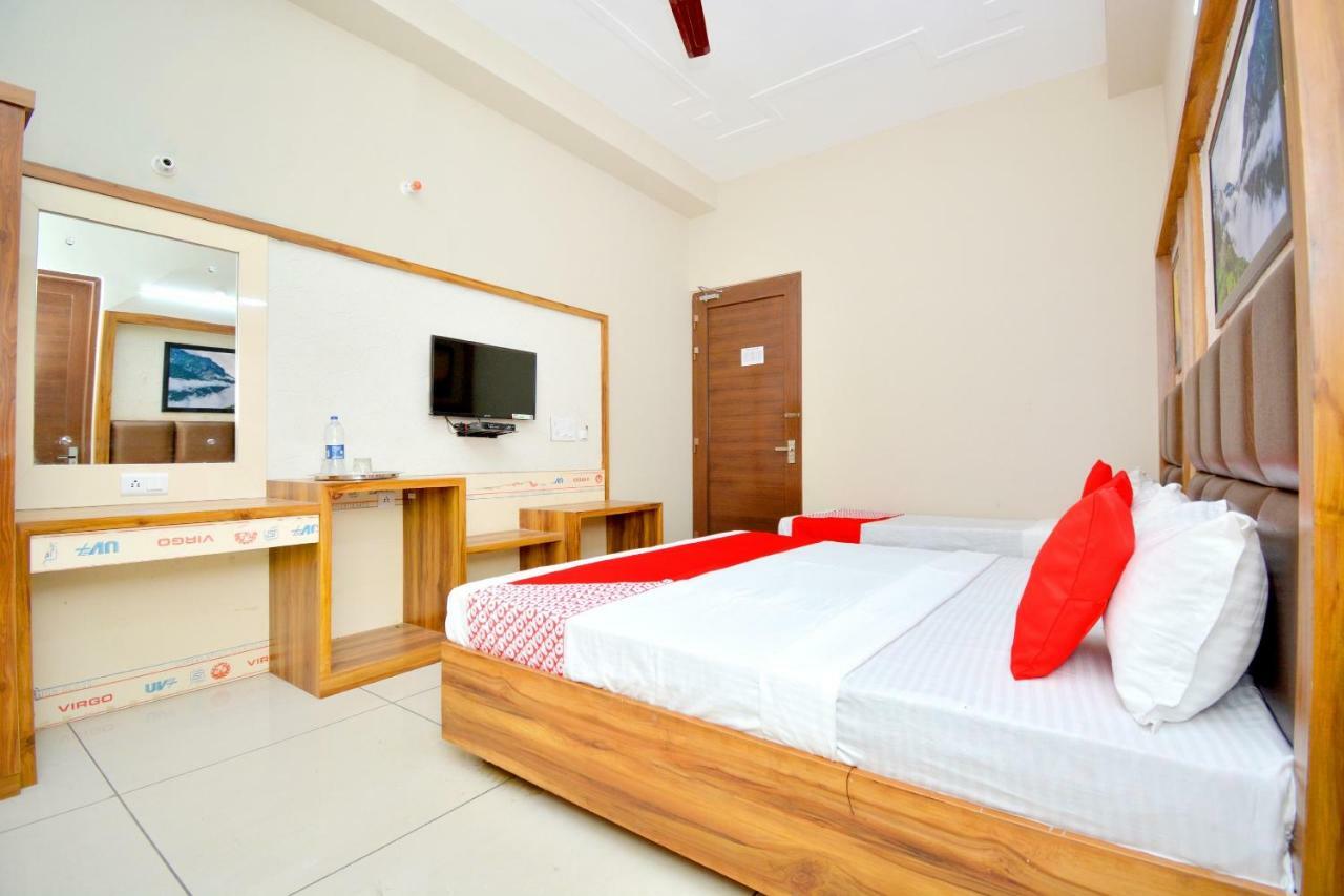 Hotel Oyo 40699 Grand Sokhi Tarn Taran Zewnętrze zdjęcie
