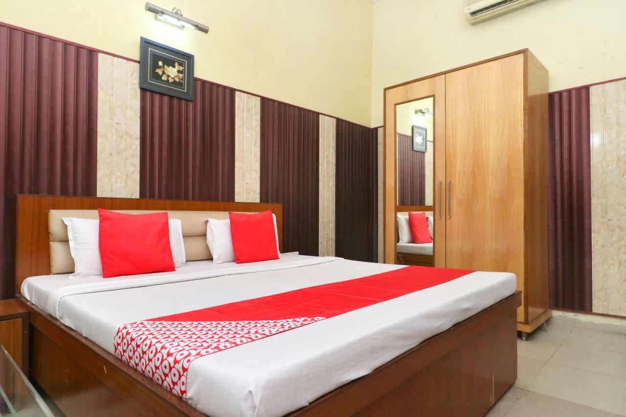 Hotel Oyo 40699 Grand Sokhi Tarn Taran Zewnętrze zdjęcie